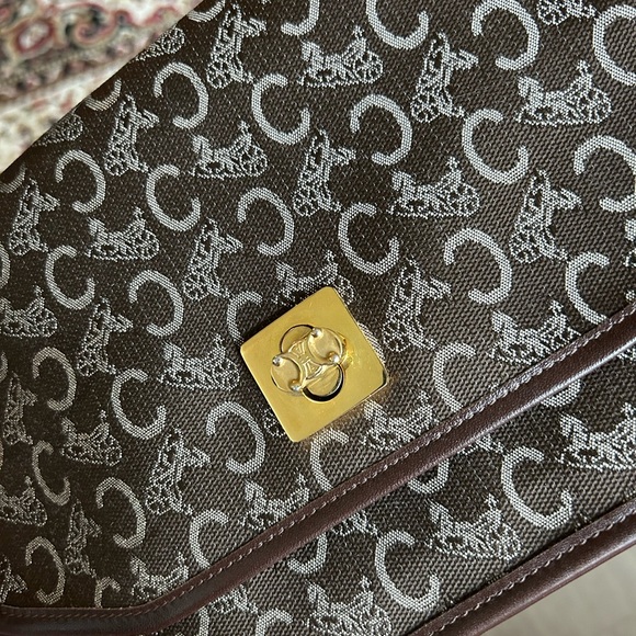 RARE Vintage Celine Carriage Horsebit Gold Logo Turn-lock Shoulder Bag - Picture 1 of 11